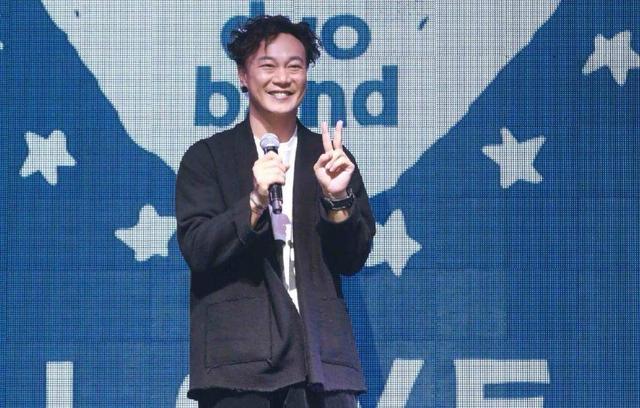 徐濠萦对陈奕迅不离不弃，人生几度经历低谷