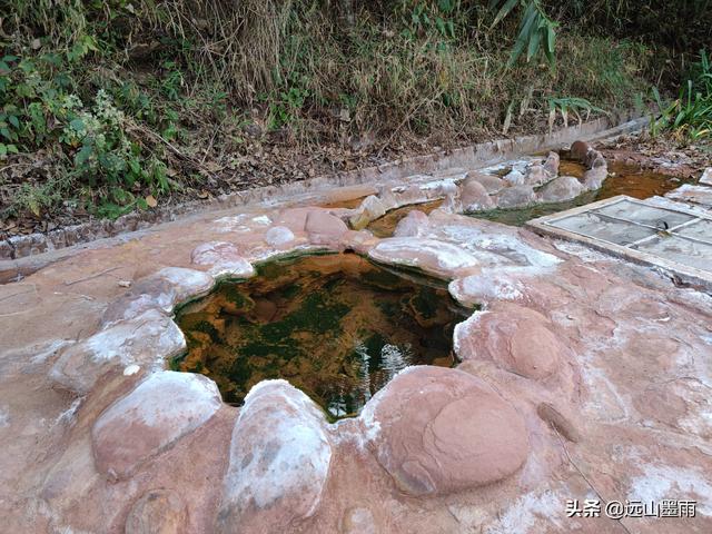 大理温泉哪里最好，大理古城温泉攻略（到大理洱源遇见冬日里的治愈烟火气）