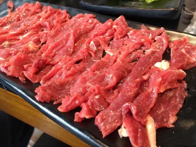 寻牛记鲜切潮汕牛肉火锅，汕头飞来的牛肉火锅
