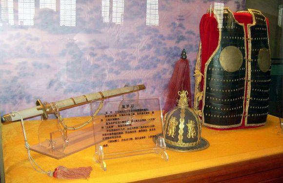万历皇帝朝服，“万历三大征”——昏君表象下的赫赫武功