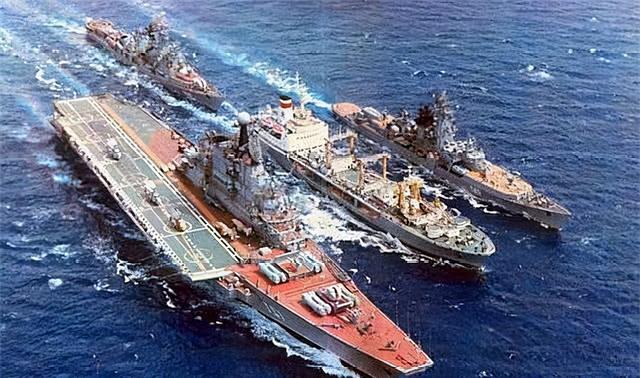 前苏联为什么解体，解密为什么苏联突然解体