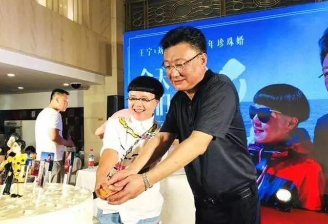 王宁现在几岁了，54岁王宁近照曝光