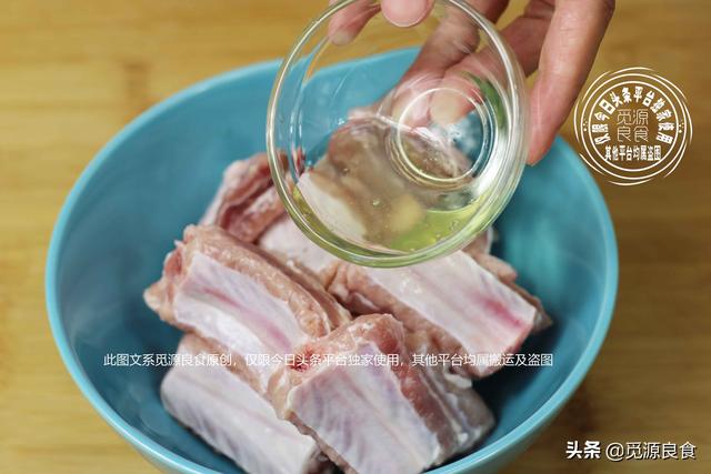 糖醋排骨做法正宗掌握小窍门，糖醋排骨最简单的做法