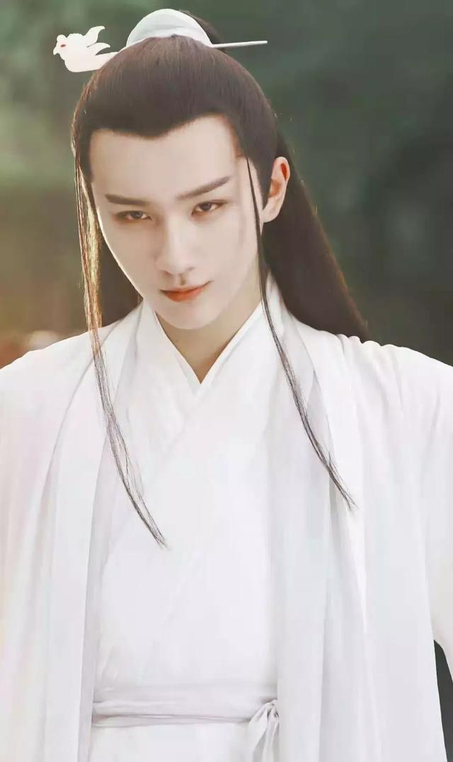 变形计最成功的一个主人公，14岁靠变形计走红