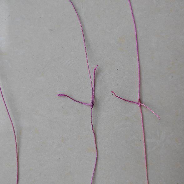 弹弓皮筋的绑法，木头弹弓怎么上扁皮筋（皮筋的绑法非常关键）