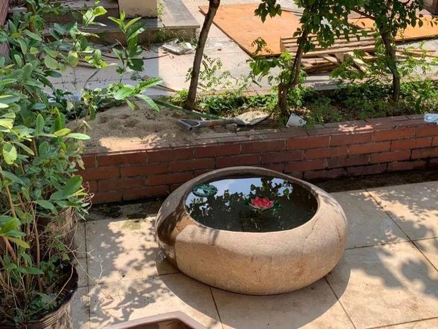 庭院水景观怎么设计，庭院中式元素—叠水