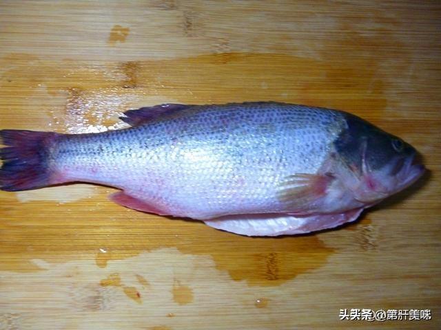 水煮鱼怎么切片，水煮鱼怎么做鱼片才嫩（教您\