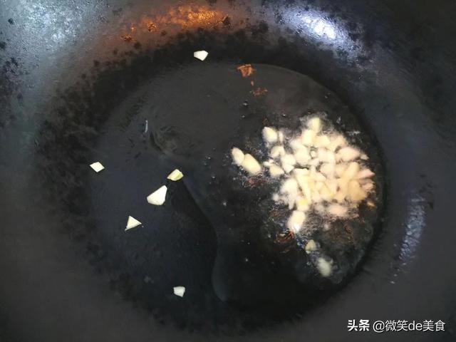 炒菠菜要焯水吗，怎样炒菠菜菠菜炒之前需要焯水吗（4种蔬菜炒之前必须“焯水”）