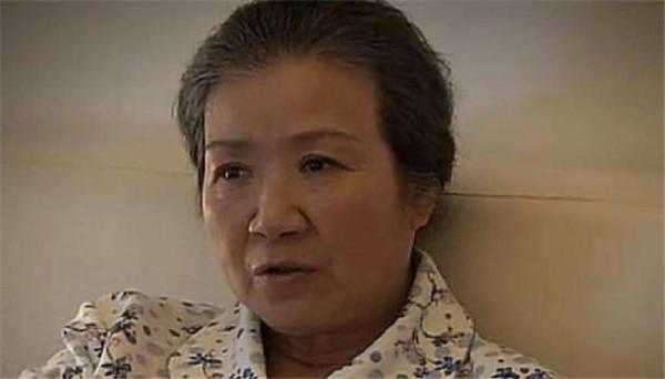 蜗居宋思明喜欢海藻的原因，宋为啥对跟他在出租屋睡了3年的海藻那么痴迷