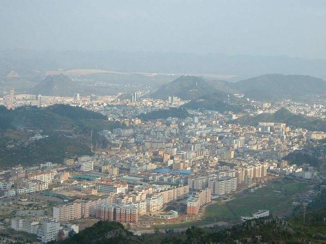 兴义市有几个县，黔西南州有多少县市区（经济总量占全州接近40%）