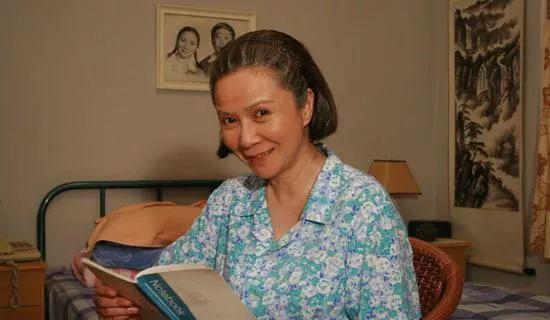 蔡明老师年轻时，蔡明年轻时的老照片