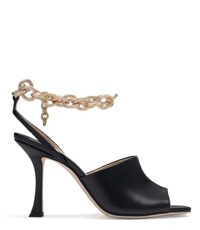 细跟的高跟鞋穿搭，今年的时髦高跟鞋都在这儿了