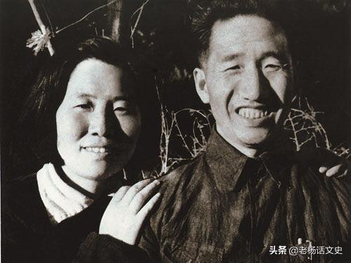 十大元帅的夫人还有在世个莫，那些健在的开国将帅夫人们