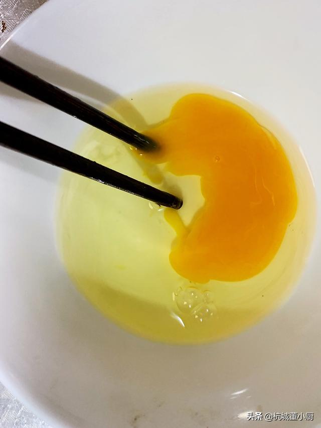 鸡蛋海带汤做法大全家常，海带鸡蛋羹汤鲜味美