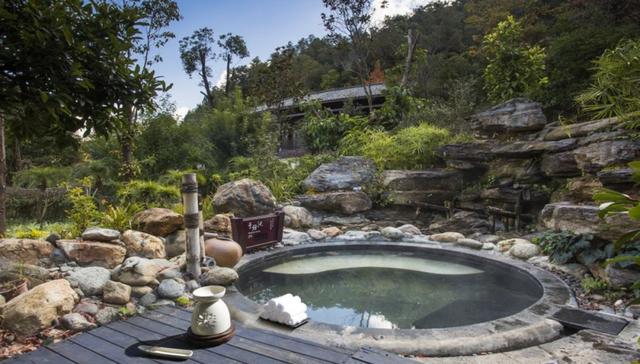 腾冲哪里的温泉比较好泡，想在国内舒服泡温泉