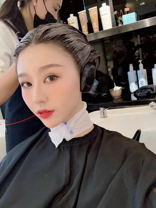 这是我今年见过最潮的发型，男生不要只会剪“寸头”