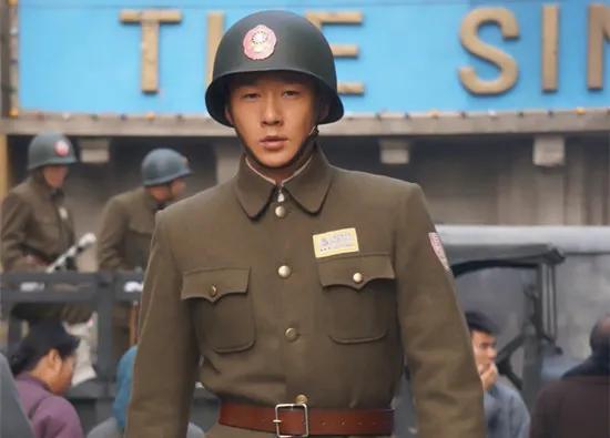 杨志刚演过的电视剧，电视剧火蓝刀锋怎么拍摄了半年呢（杨志刚实锤有第三、第四季）