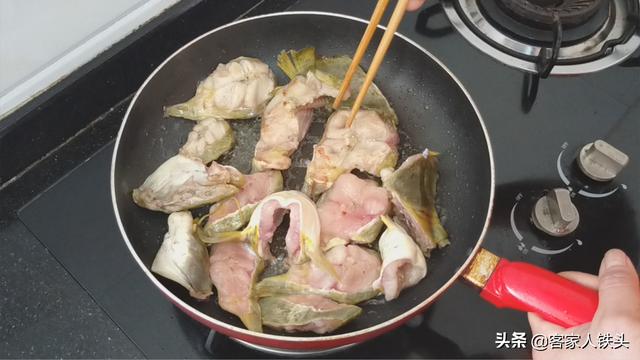 豆腐鱼最简单的做法，豆腐和鱼这样吃才过瘾