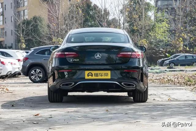 奔驰e级轿跑 coupe，最优雅的双门轿跑