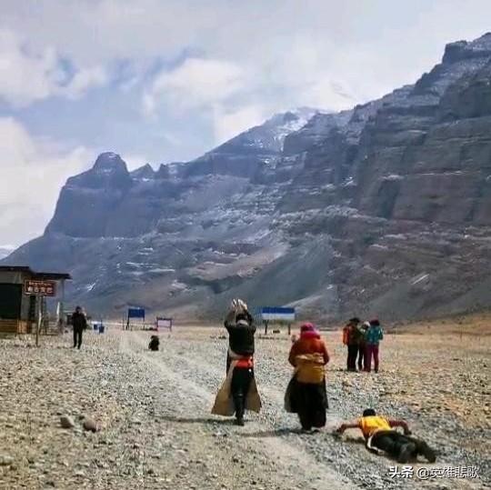 冈仁波齐神山真的是金字塔吗，世界第一神山冈仁波齐峰