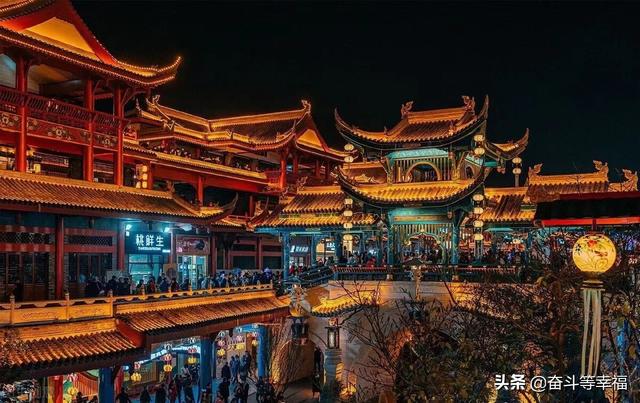 天宝是谁的年号，天宝盛世唐玄宗（唐玄宗为何要把年号改为天宝）