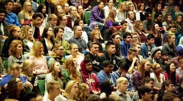 世界平均身高增长，世界人口身高数据出炉加拿大男1.78米仅排第27名