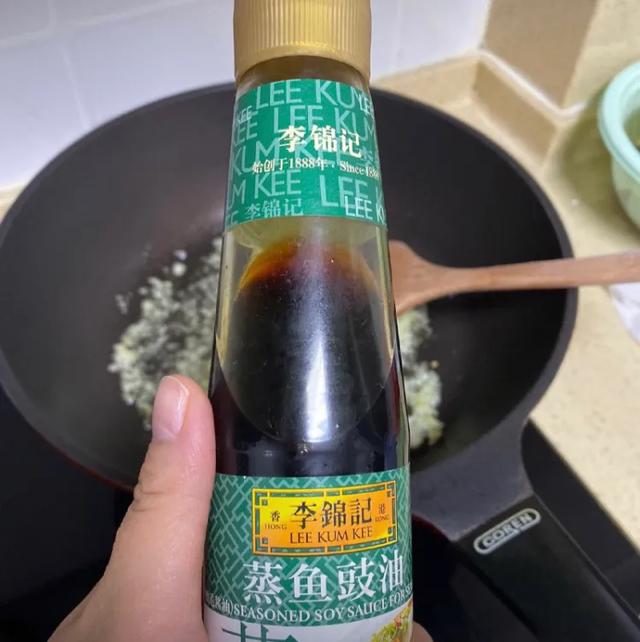 蒜蓉蒸龙虾简单介绍，蒜蓉蒸龙虾 独家