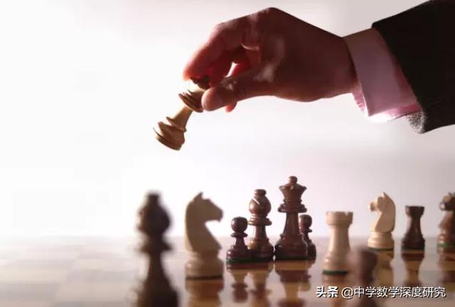 信息论的创始人是，美国数学家谁是信息论的创始人（信息论创始人克劳德·香农）