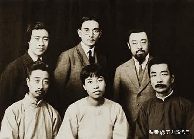 许广平与鲁迅先生的关系，许广平与鲁迅的爱情看似光鲜亮丽