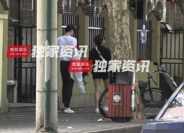 娄艺潇自曝分手经历，男方竟是一起同过窗里面的他