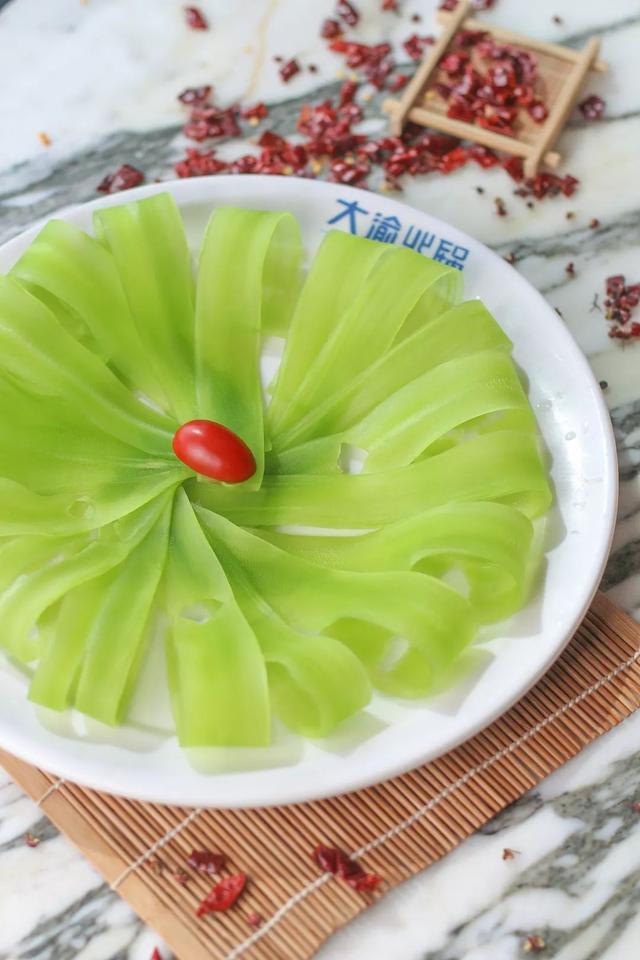 毛肚火锅煮多久，毛肚火锅煮几分钟又嫩又脆（“七上八下”涮毛肚能熟）