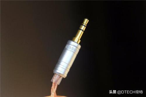 音频设备上的各种接口，常见的音响设备连接线