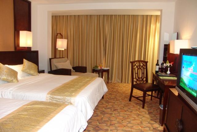 黄果树瀑布旅游攻略，黄果树瀑布自由行攻略分享（黄果树瀑布旅游攻略）