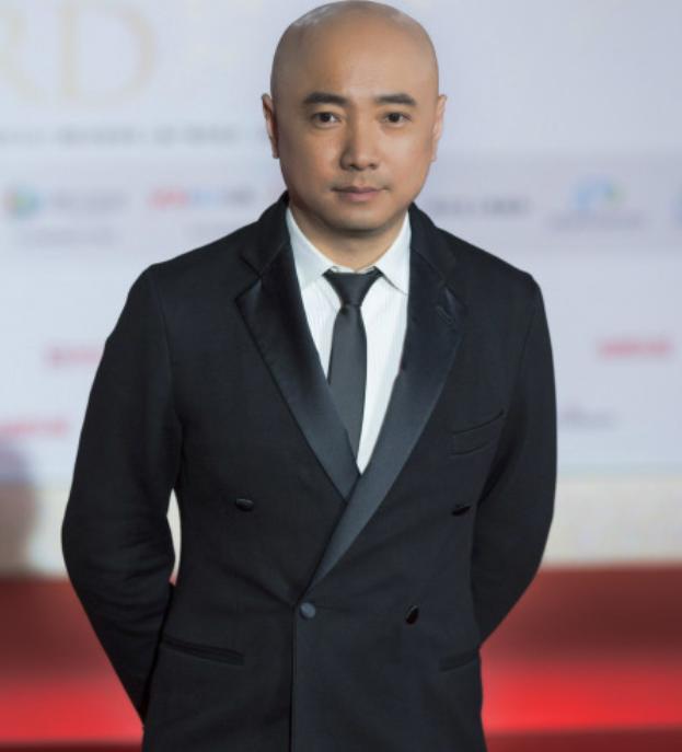 王宝强和徐峥现在关系怎么样，从黄金搭档到再无合作