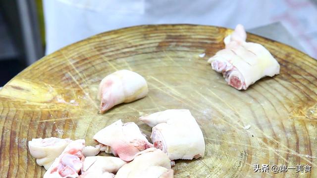 猪蹄的20种做法，猪蹄跟它一块吃最补