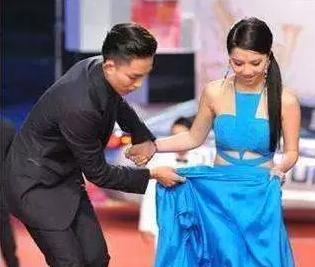 林宥嘉点评邓紫棋，林宥嘉为她打人