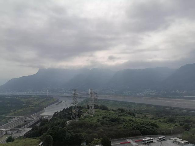 三峡大坝旅游景点，湖北宜昌三峡大坝旅游景点有哪些（领略世界第一坝的水涨船高）