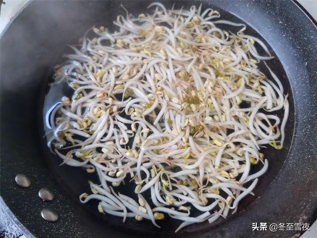 干豆腐怎么做好吃，干豆腐这样做真好吃（圆中秋美味#一绝干豆腐）