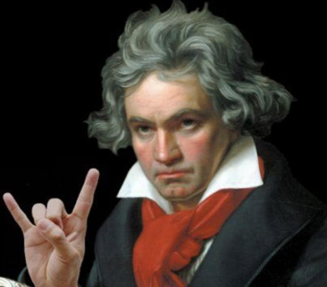 最喜欢的音乐家贝多芬，德国著名音乐家贝多芬