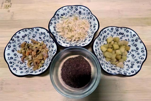 三鲜饺子馅怎么调，一般三鲜馅饺子馅的最佳配方