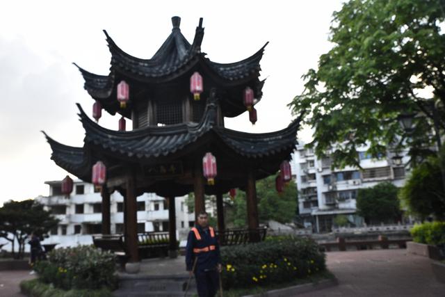 宁波旅游美食一条街，外地人来宁波最爱去的美食街