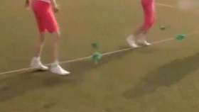 现在小学生如何跳皮筋，小时候皮筋一定跳得很好吧