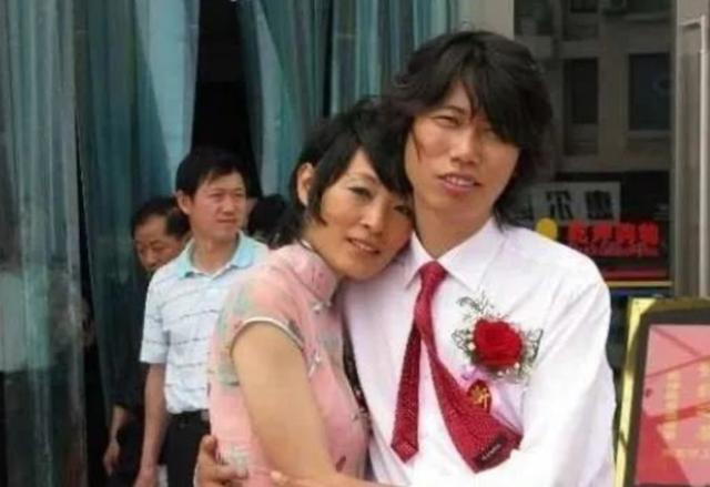 39岁陈琳死因，在前夫生日跳楼自杀