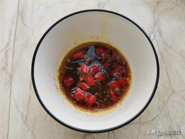 凉拌豆皮的最正宗做法，教你凉拌油豆皮的做法