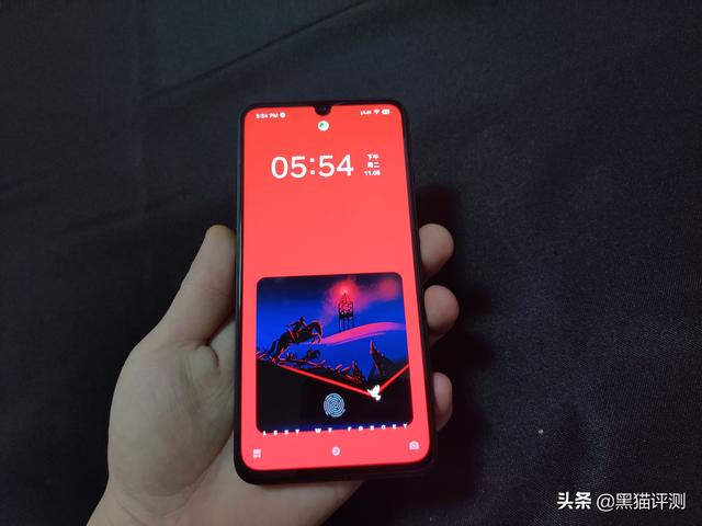 坚果pro3参数，坚果pro3详细评测（灵魂人物退场之后的坚持与妥协）