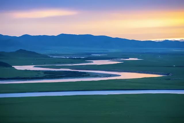 川西旅游攻略理塘，除了被丁真带火的理塘