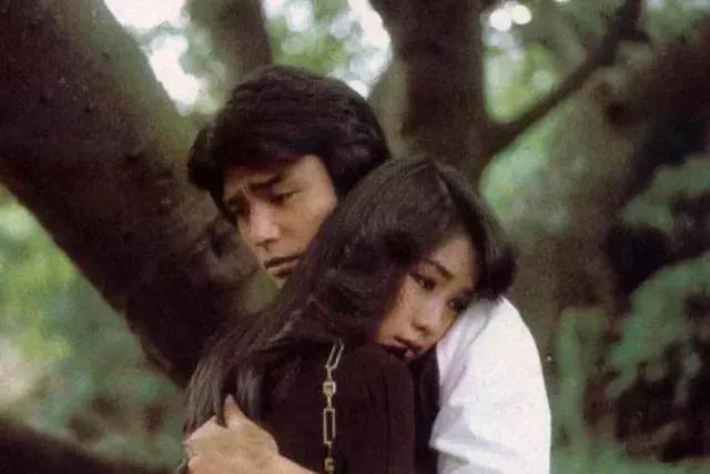 琼瑶的婚姻史，“爱情教母”琼瑶到了暮年