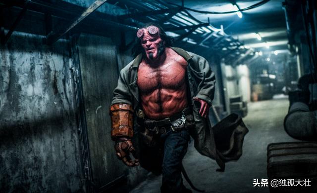 地狱男爵3 血皇后崛起里面的怪物，《地狱男爵》中的黑暗怪物