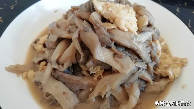 蘑菇炒鸡蛋的做法，蘑菇炒鸡蛋详细步骤（蘑菇炒鸡蛋）