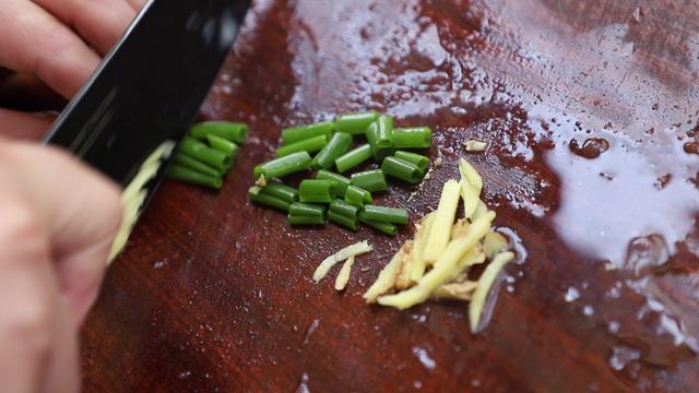 番茄鱼的家常做法，番茄鱼鱼的正宗做法（番茄鱼家常做法）